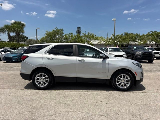 2022 Chevrolet Equinox - $18,988