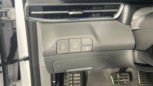 2025 Serenity White Hyundai Elantra Hybrid SEL Sport FWD Sedan