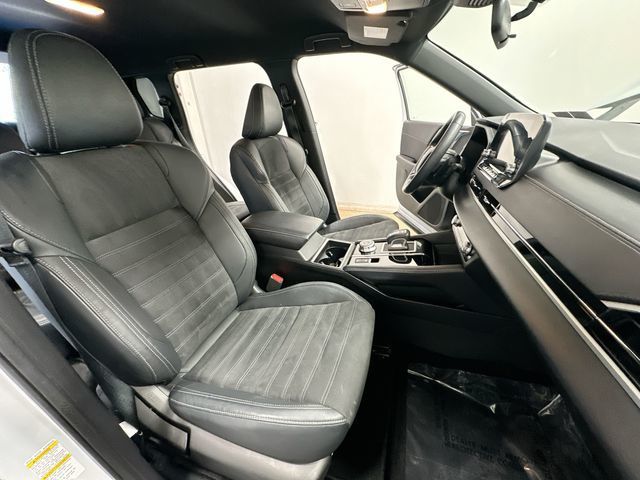 2023 Mitsubishi Outlander   at Rafferty Subaru