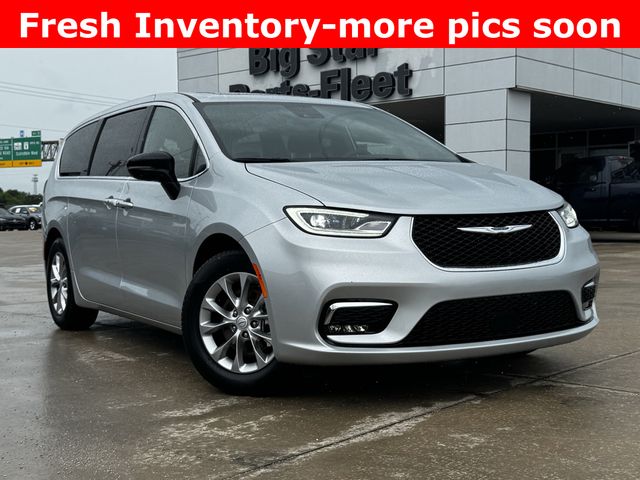 2026 Chrysler Pacifica Limited Silver at Bayshore Chrysler Jeep Dodge Ram
