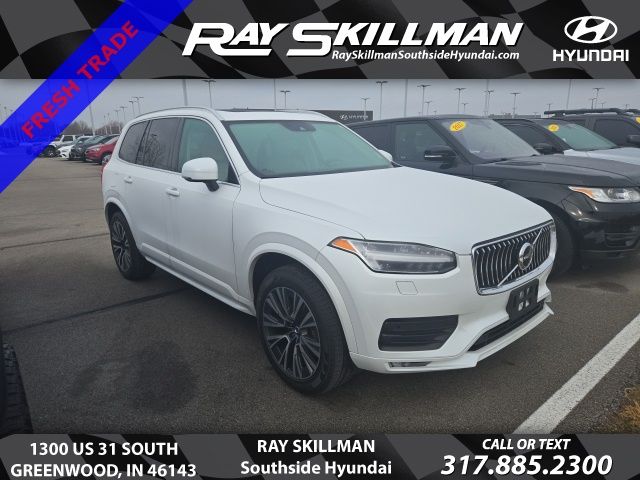 2021 Volvo XC90 T6 Momentum 7-Passenger AWD
