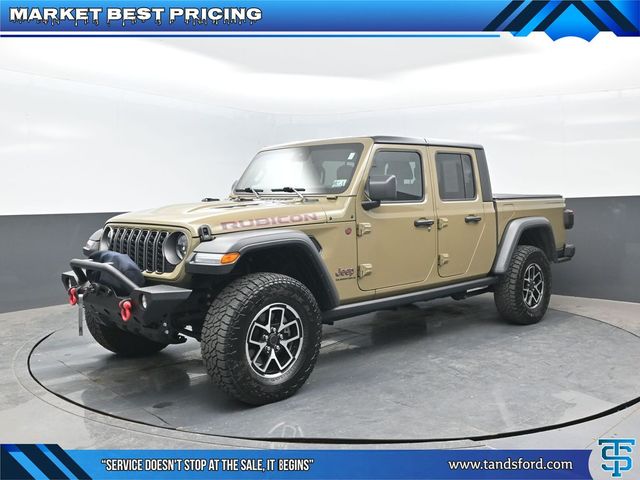41 2025 Jeep Gladiator Rubicon Crew Cab 4WD Pickup Truck Four-Wheel Drive 8-Speed Automatic