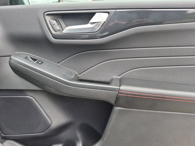 Used 2024 Silver Ford ST-Line image 33