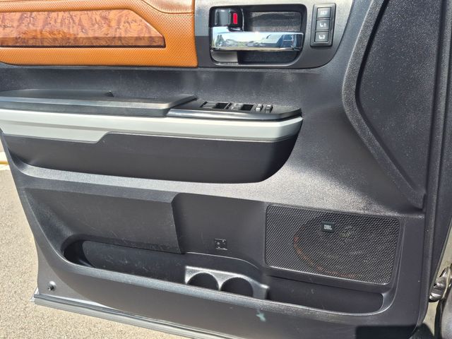 2021 Toyota Tundra - Image 15