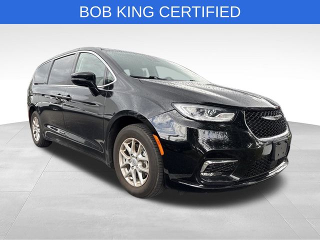 2024 Chrysler Pacifica Touring L Black at Matthews Motors of Wilmington