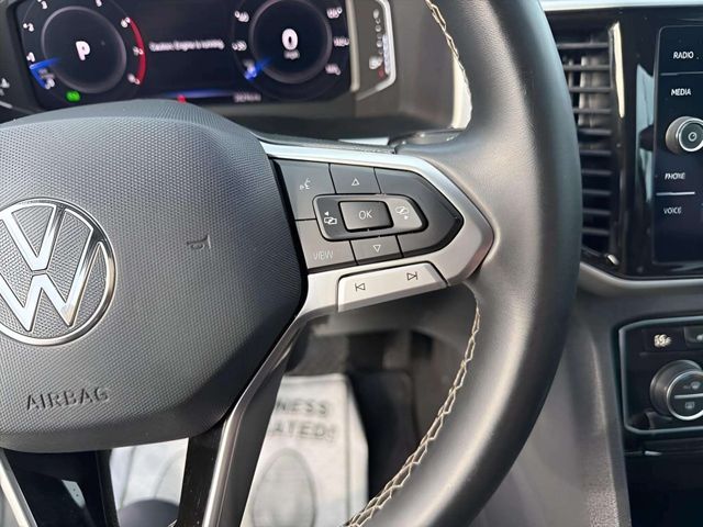 VolkswagenAtlas Cross Sport9