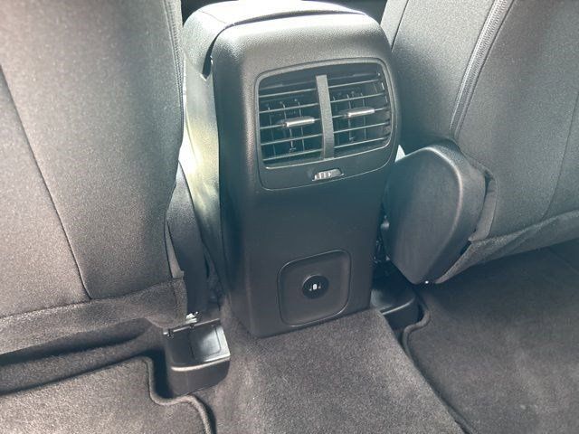 2025 Ford Escape Active photo