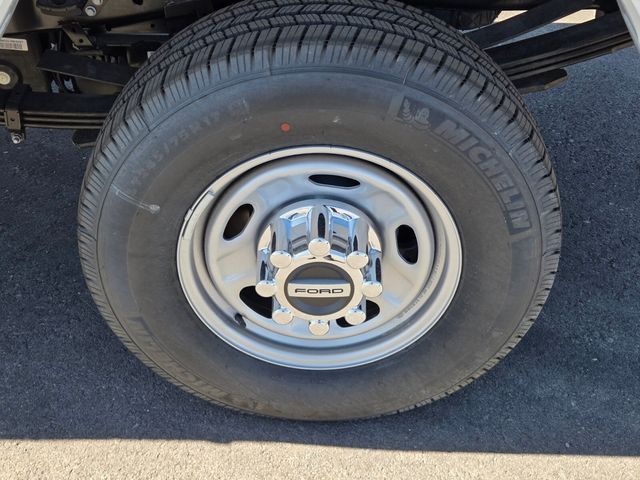 New 2025 Ford Super Duty F-350 SuperCab XL