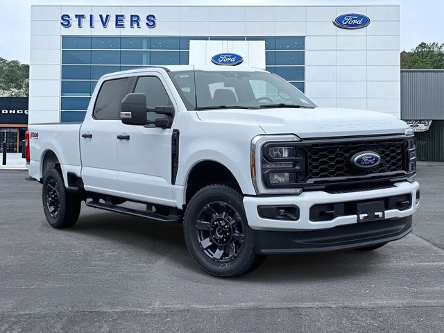 2026 Ford F-250 Super Duty XL Crew Cab 4WD