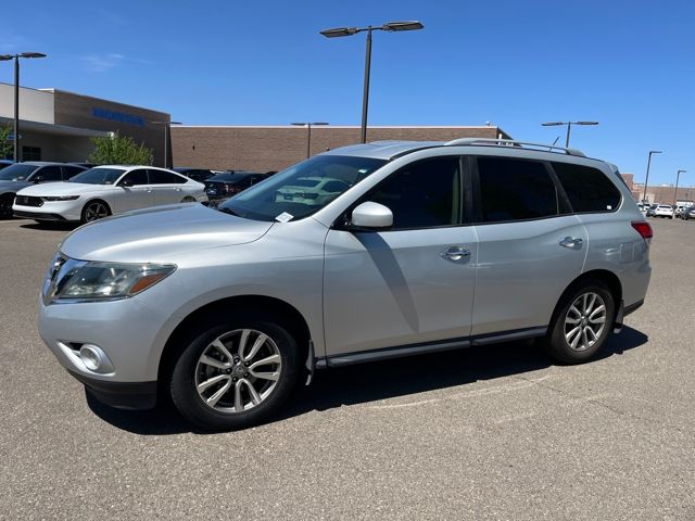 Brilliant Silver 2014 Nissan Pathfinder SV SUV / Crossover Front-Wheel Drive Continuously Variable Transmission