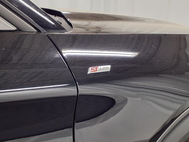 2024 Ford Explorer - Image 32