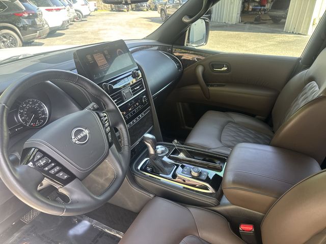 Used 2023 White Nissan Platinum image 18