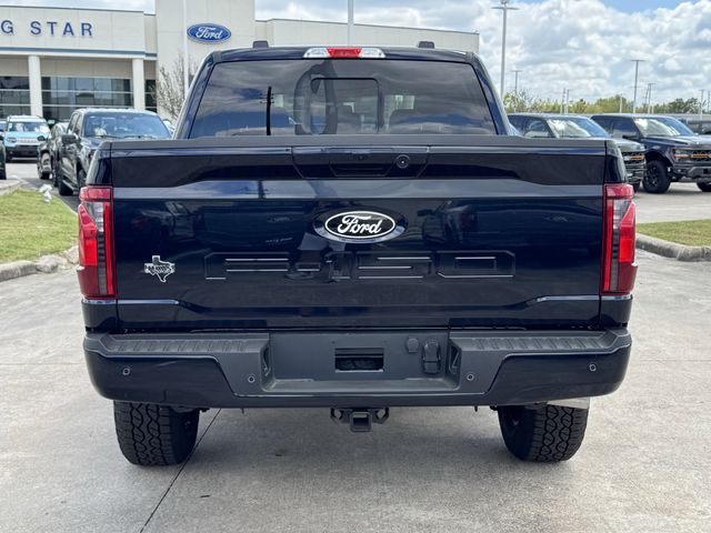 New 2026 Blue Ford XLT image 8