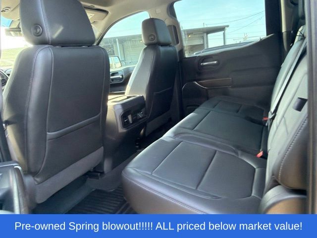 Used 2019 Black Chevrolet RST image 17