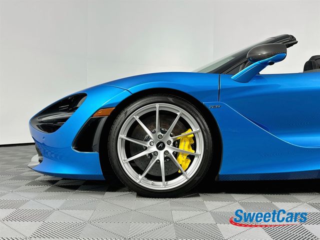 2022 McLaren 720S