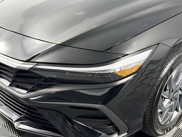 Used 2024 Hyundai Elantra For Sale in Indianapolis, IN