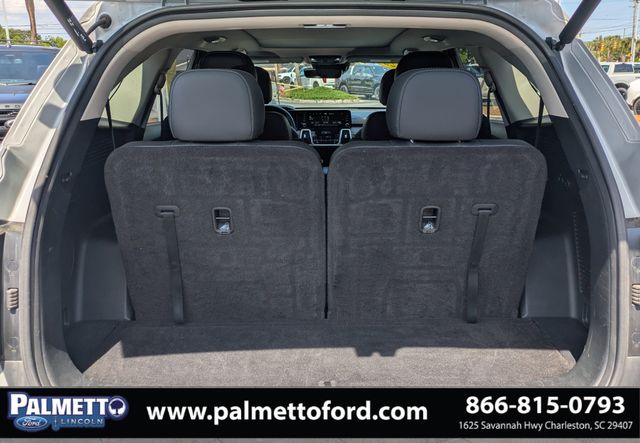 used 2022 Kia Sorento car, priced at $27,979