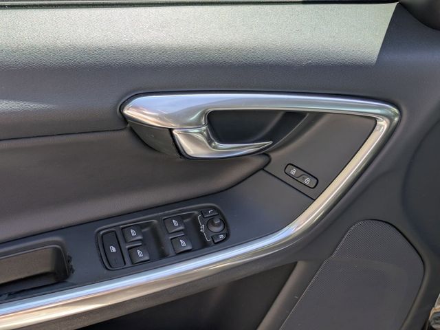 Used 2017 Volvo S60 T6 R-Design Platinum 4D Sedan