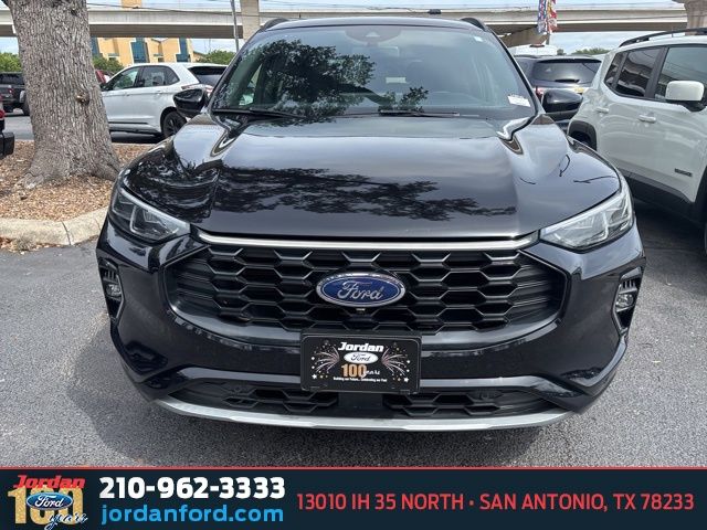 Used Car 2023 Ford Escape  St-line Elite For Sale Under $30,000 In San Antonio, Texas