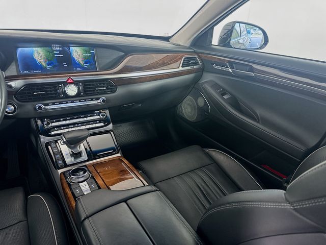 Thumbnail: 2019 Genesis G90 - 25