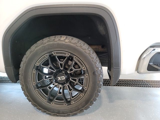 2019 Summit White GMC Sierra 1500 SLT 4X4 Truck