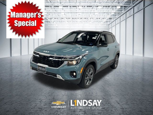 Pluton Blue/Black Roof 2024 Kia Seltos SUV / Crossover All-Wheel Drive Continuously Variable Transmission