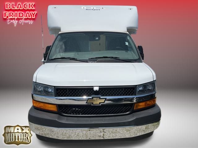 2023 Chevrolet Express 3500 Work Van 2