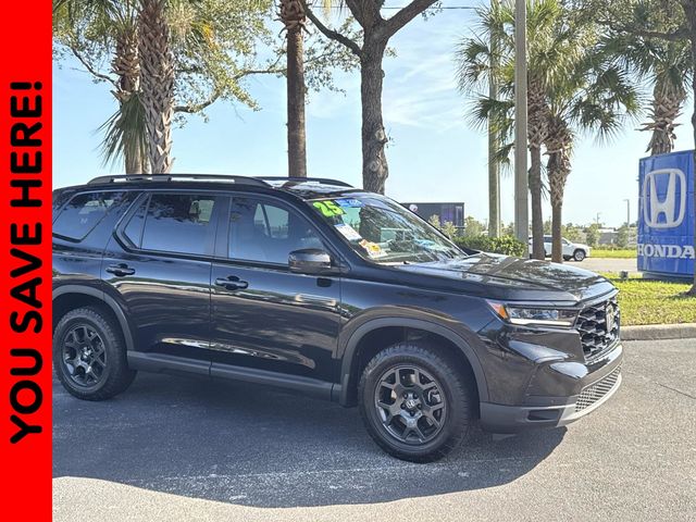 Crystal Black Pearl 2025 Honda Pilot SUV / Crossover All-Wheel Drive Automatic