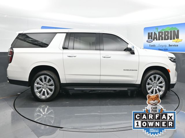 2024 Chevrolet Suburban Premier photo