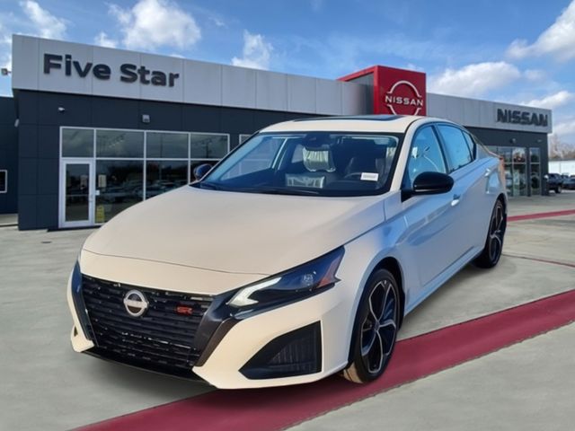 New 2025 White Nissan 2.5 SR image 6