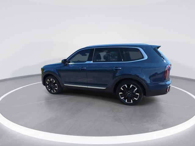 Used 2025 Midnight Black Kia SX-Prestige image 5