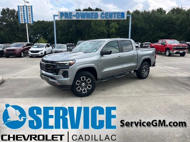 Sterling Gray Metallic 2023 Chevrolet Colorado Pickup Truck Four-Wheel Drive 8-Speed Automatic