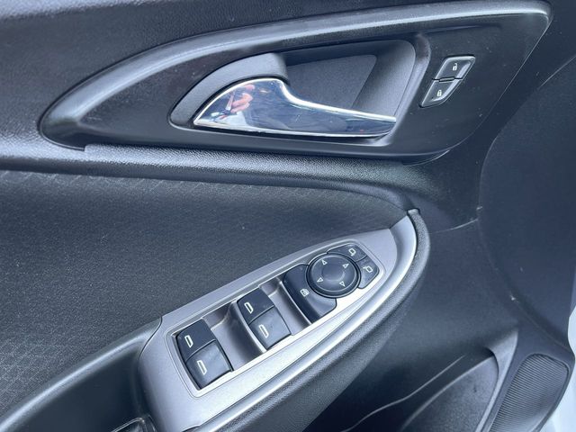 Used 2024 Chevrolet Malibu For Sale in New Hudson, MI