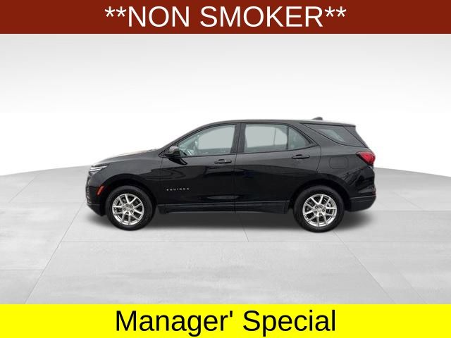 2022 Chevrolet Equinox LS photo