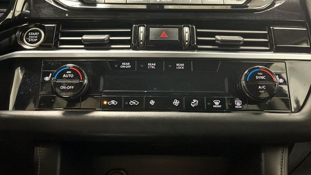 Used 2022 Pearl White Tricoat Nissan SV image 16