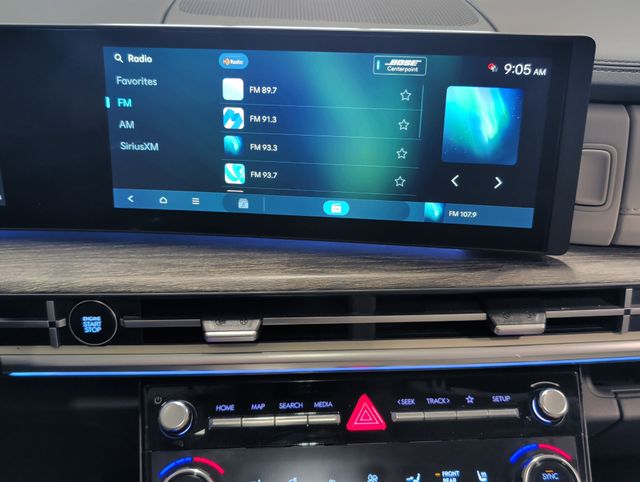 Used 2024 Rockwood Green Hyundai Limited image 21