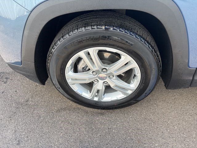 2024 GMC Terrain SLE photo