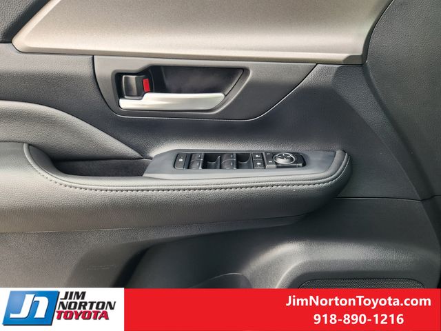 Used 2026 Toyota Grand Highlander SUV