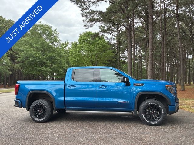 2022 GMC Sierra 4WD Crew Cab Short Box AT4X's photo