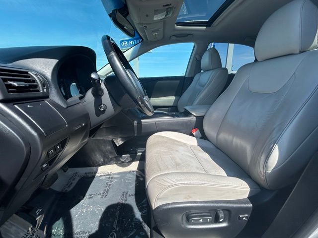 LexusRX12