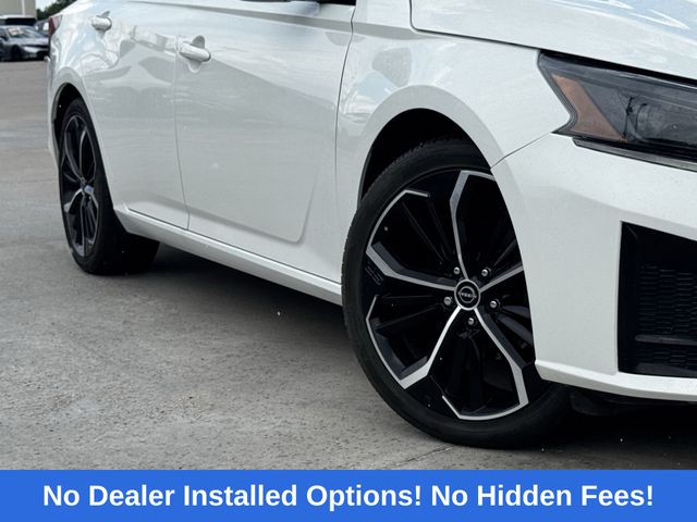 2023 Nissan Altima 2.5 SR White at Monument Chevrolet