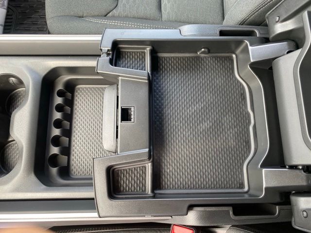 2026 Ram 1500 Big Horn/Lone Star - Molten Red exterior view 19