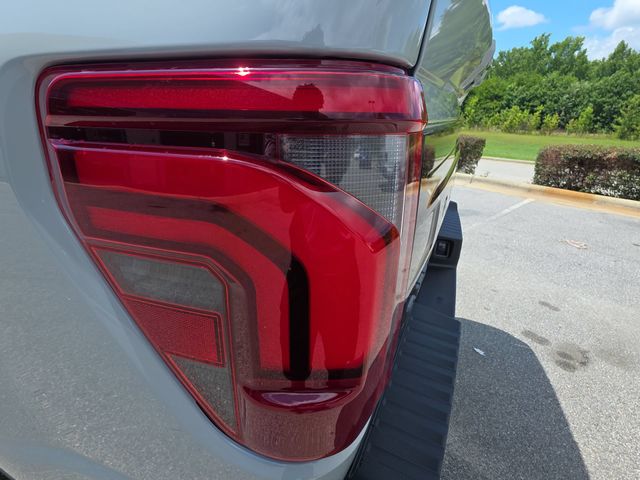 New 2026 Avalanche Ford Platinum® image 35