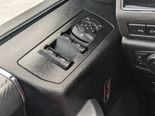 2018 Ford F-150 XLT photo