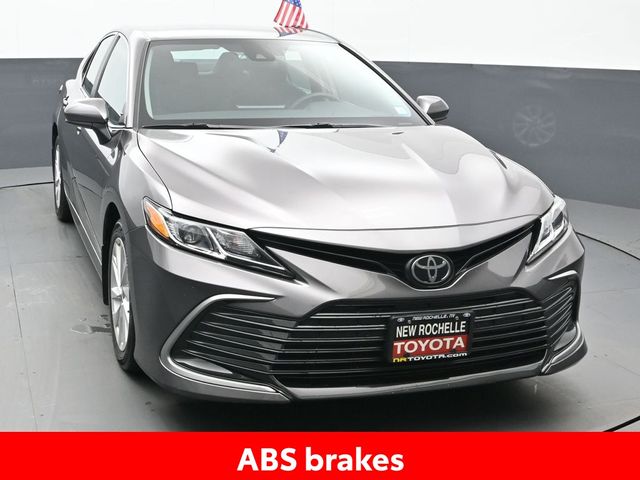 2021 Toyota Camry LE 11