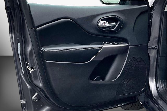 Used 2019 Jeep Cherokee For Sale in Gloucester, MA