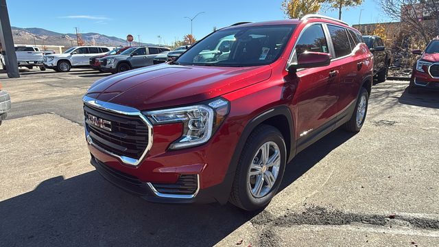 2024 GMC Terrain SLE 7