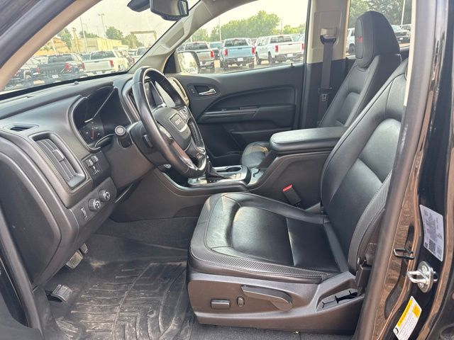 2022 Onyx Black GMC Canyon AT4 w/Leather 4X4 Truck