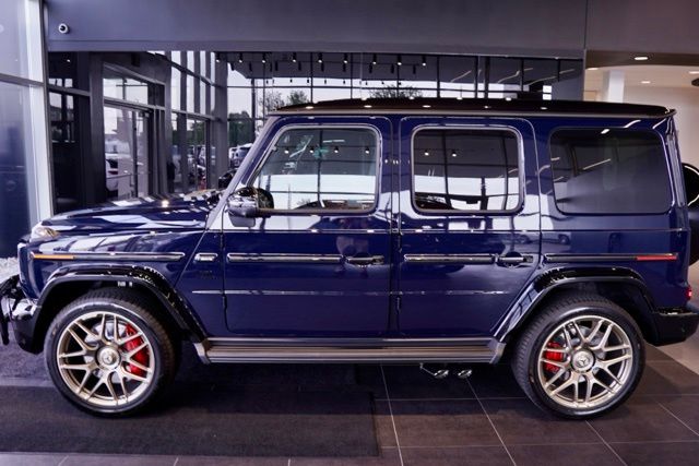 New 2027 Blue Mercedes-Benz G 63 AMG® image 5