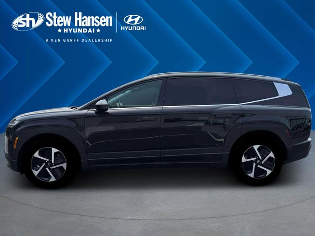 New 2026 Black Hyundai SE image 3